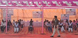 खगड़िया: पुलिस सप्ताह के तहत गूँजी महिला सशक्तिकरण की आवाज, निबंध प्रतियोगिता में युवाओं ने दिखाया